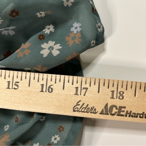 Pink Lily Blouse Shirt Top Women’s Junior Small Green Floral Smocked Boho Fairy - Picture 8 of 11